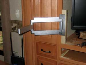 LCD TV mounting bracket