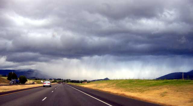 Storm coming into southern Oregon