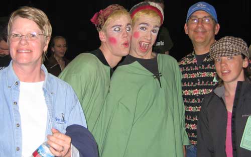 Mindy, Dale and Gwen went to the "Comedy of Errors" on Saturday night.