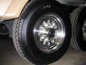 8 lug, alloy rims