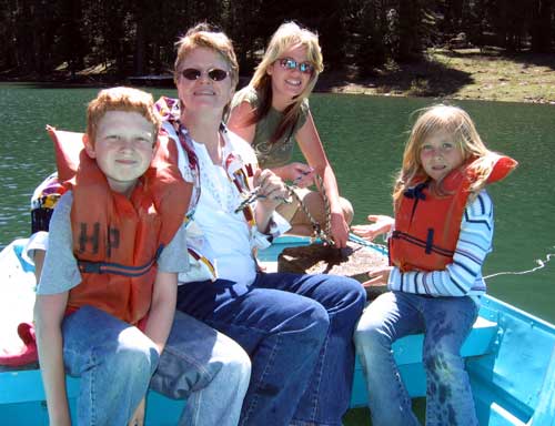 Gwen, Lesa, Courtney and Dustin on Mother's Day, 2006
